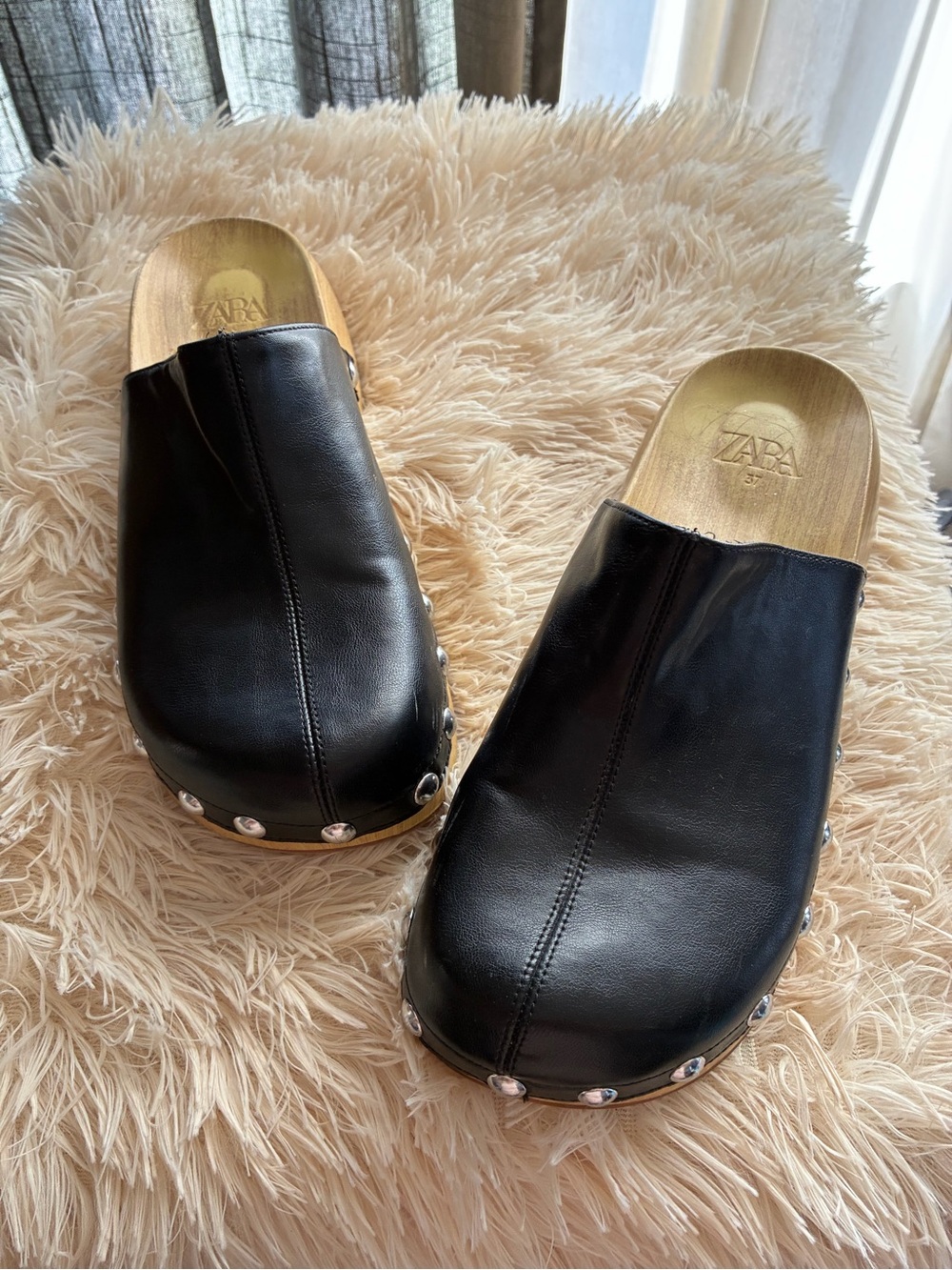 Zara Clogs/Mules.  Size 6.5.